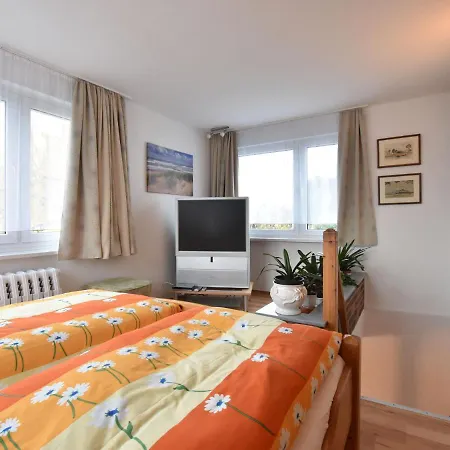 Am Yachthafen 1 Apartment *